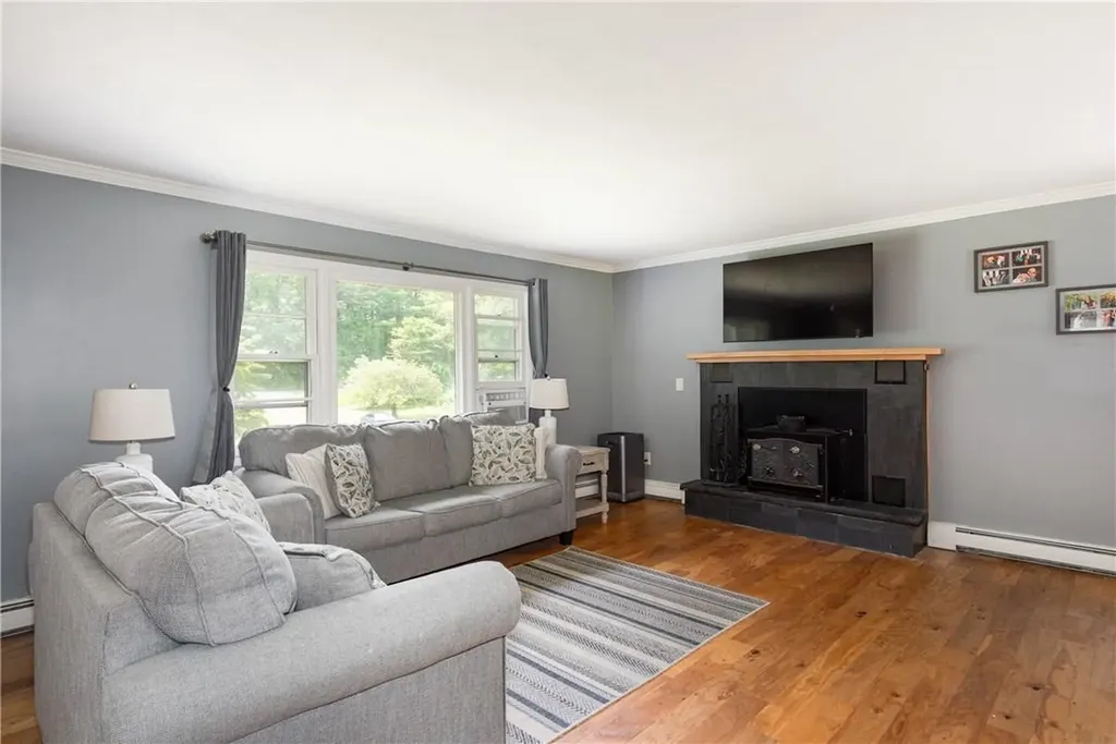 112 Yantz Road Red Hook NY 12571