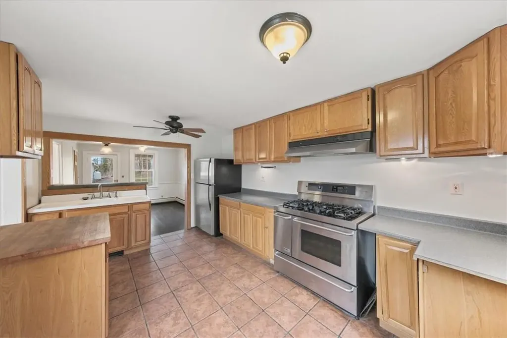 27 County Route 19 Hudson NY 12534