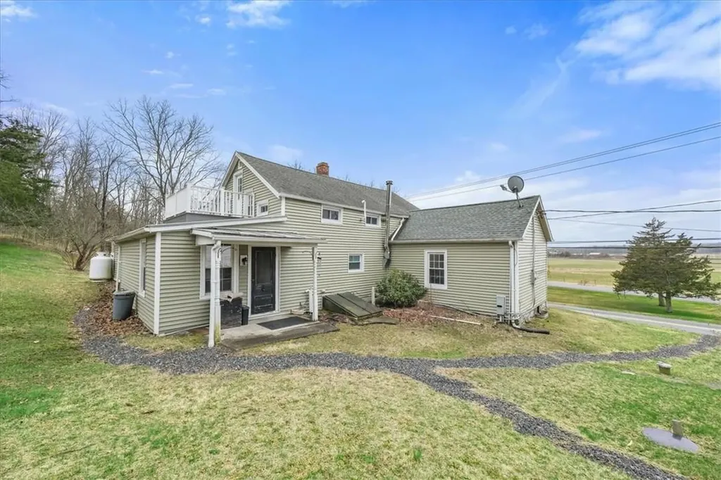 27 County Route 19 Hudson NY 12534