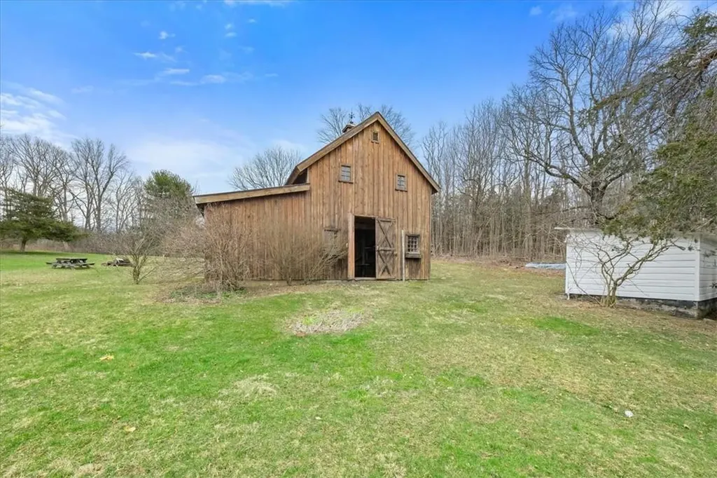 27 County Route 19 Hudson NY 12534