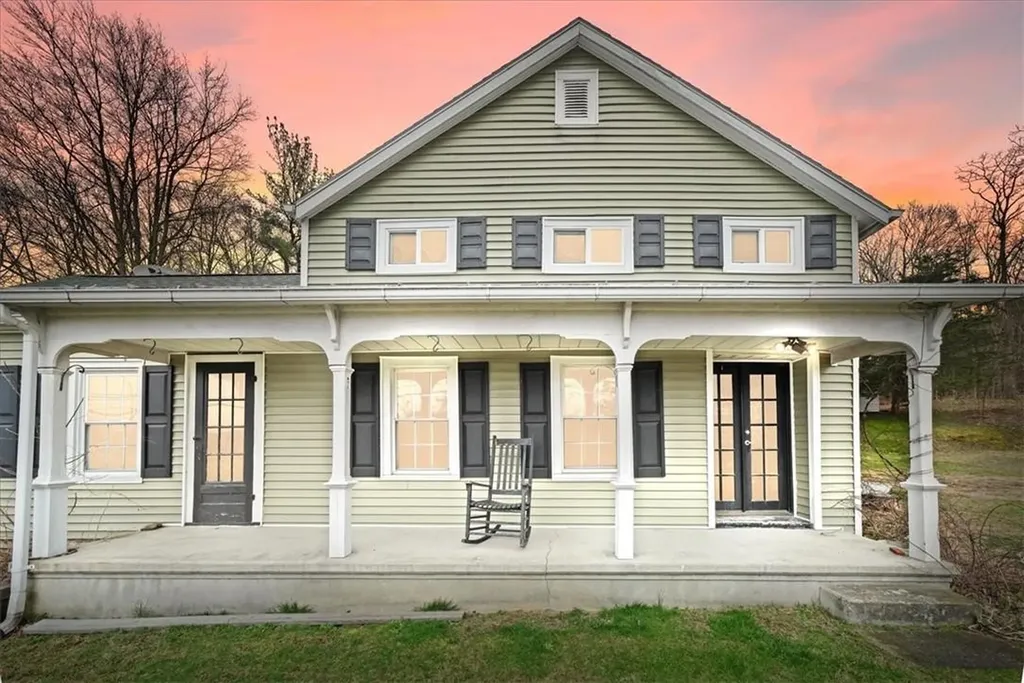 27 County Route 19 Hudson NY 12534