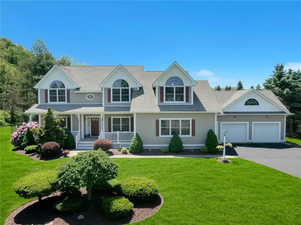 12 Clare Court Hopewell Junction NY 12533