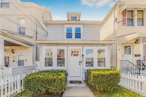 48 Sherwood Avenue Yonkers NY 10704