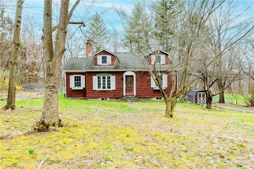 10 Husky Hill Road Poughkeepsie NY 12601