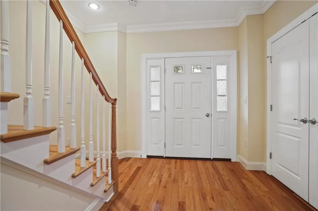 83 Florence Avenue Dobbs Ferry NY 10522