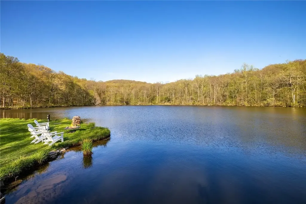 180 Dean Road Stormville NY 12582