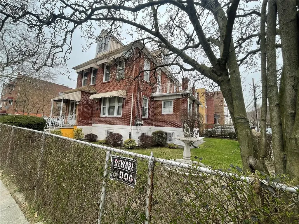 2500 Bronxwood Avenue Bronx NY 10469