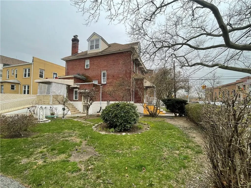 2500 Bronxwood Avenue Bronx NY 10469