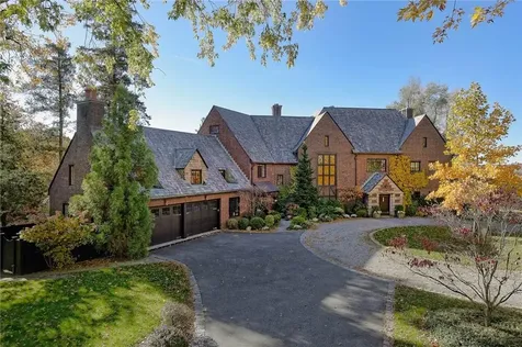 77 N Mountain Drive Dobbs Ferry NY 10522
