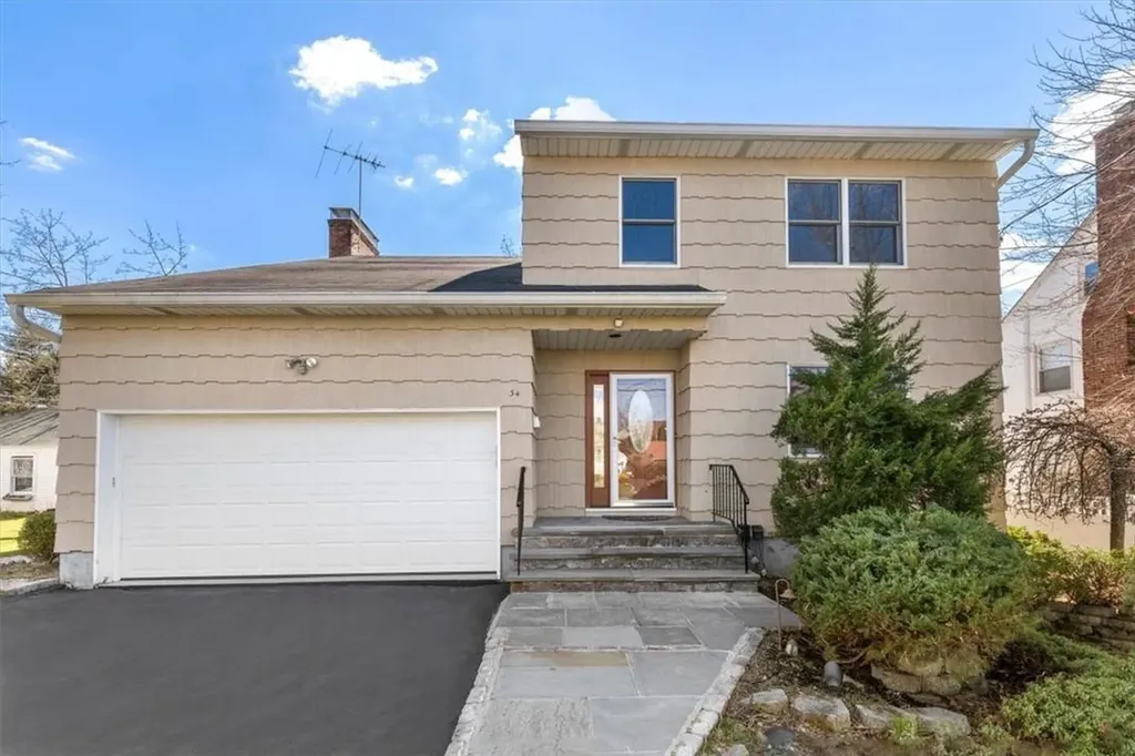 34 Sprague Road Scarsdale NY 10583