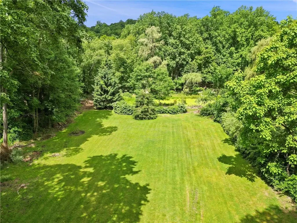 89 Lovell Street Somers NY 10540