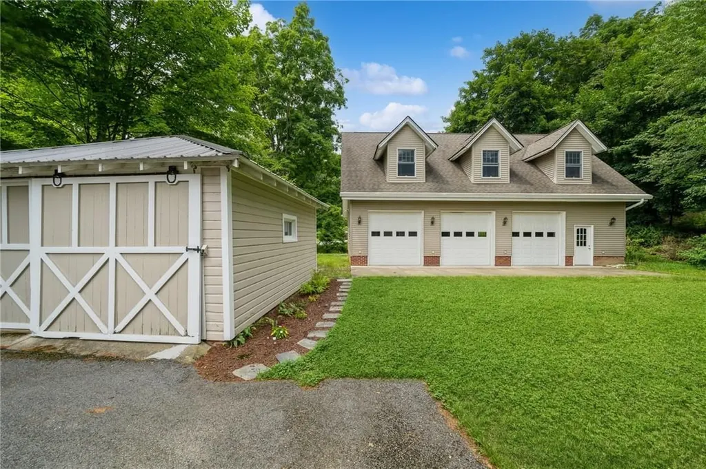 57 Maple Avenue Warwick NY 10990