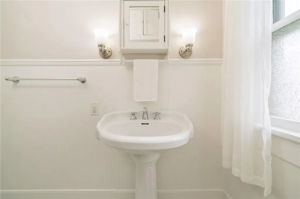 57 Maple Avenue Warwick NY 10990
