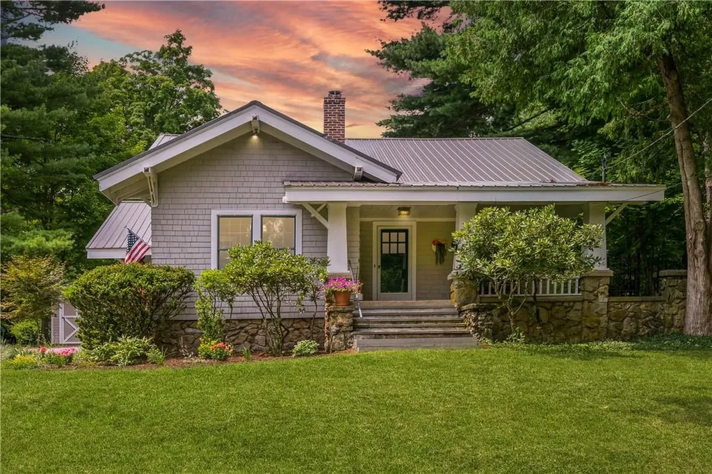57 Maple Avenue Warwick NY 10990