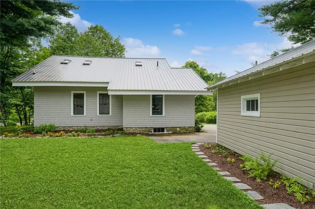 57 Maple Avenue Warwick NY 10990