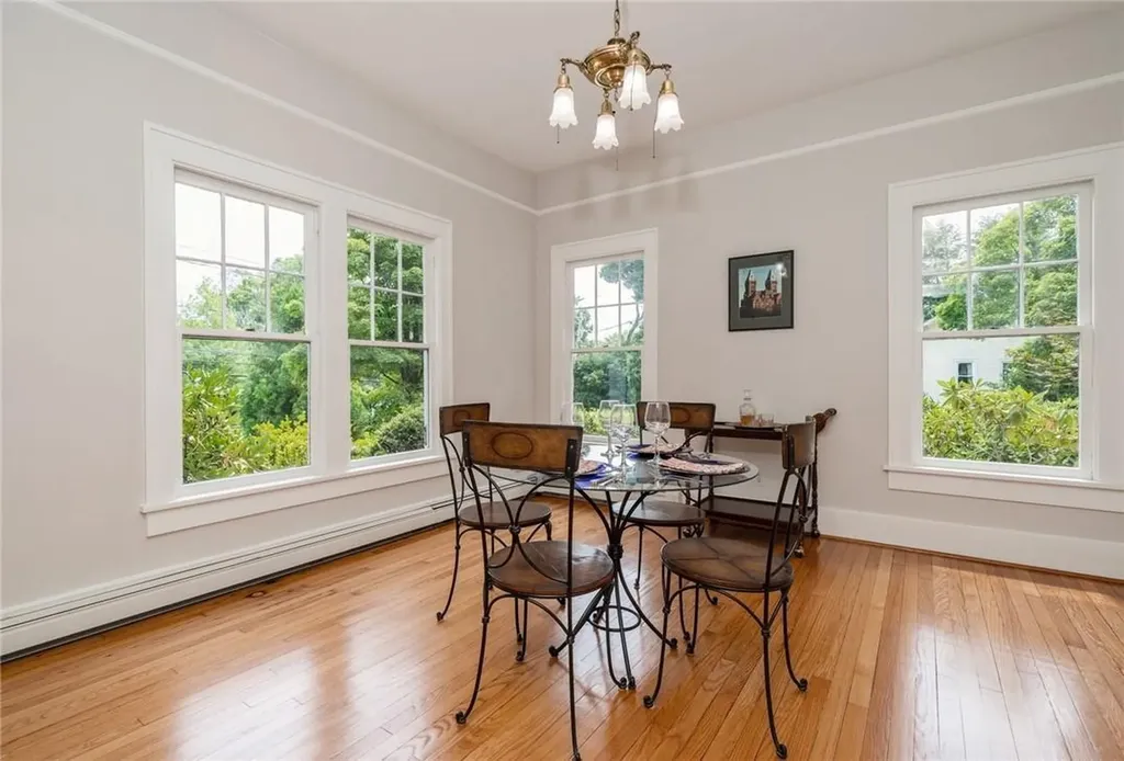 57 Maple Avenue Warwick NY 10990