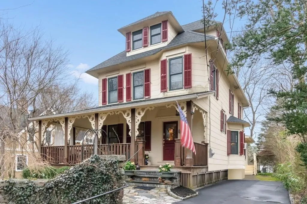 16 Ridgewood Terrace Chappaqua NY 10514