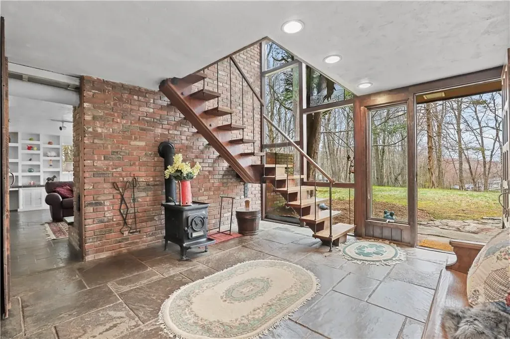 314 Salem Road Pound Ridge NY 10576