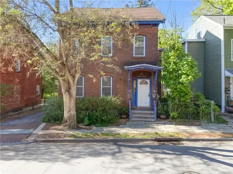 163 Union Street Poughkeepsie NY 12601