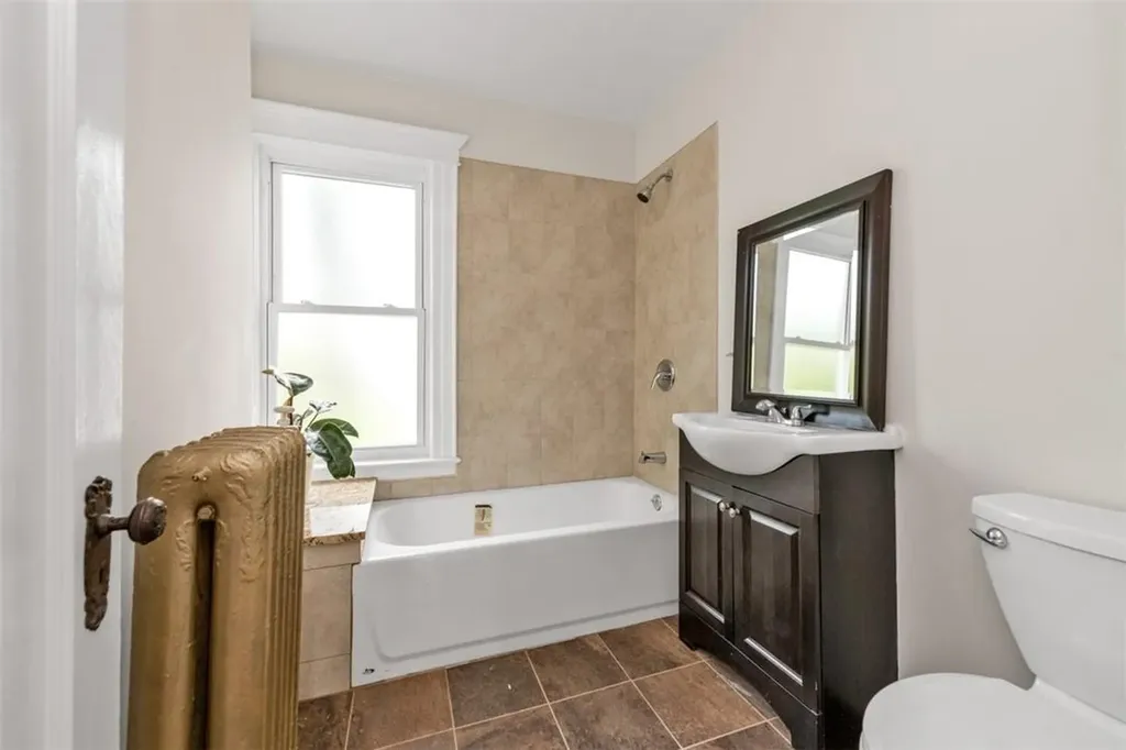 835 Dean Avenue Bronx NY 10465