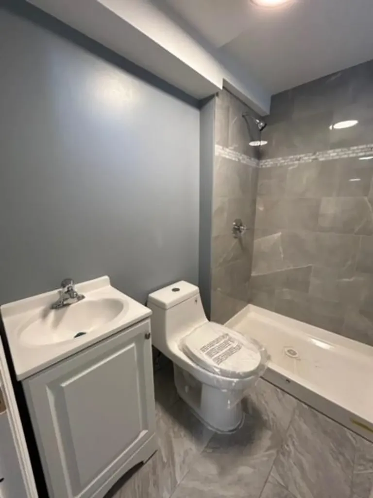 835 Dean Avenue Bronx NY 10465