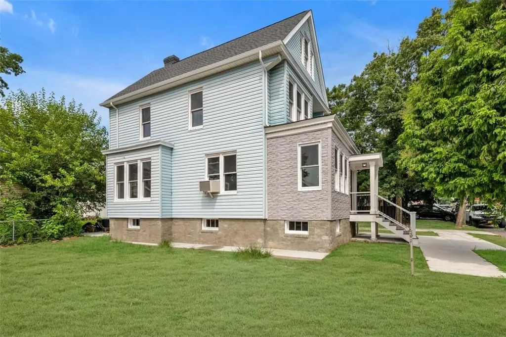 835 Dean Avenue Bronx NY 10465