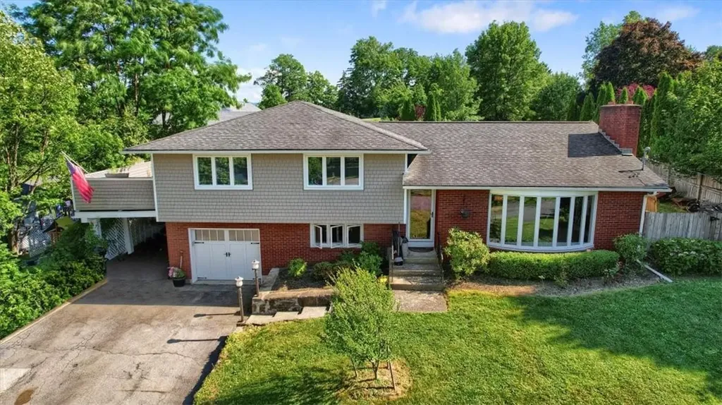 3 Anna Place Marlboro NY 12542