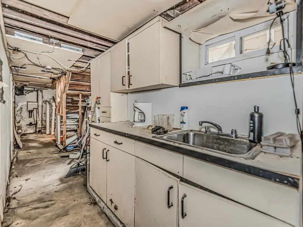 1590 Hone Avenue Bronx NY 10461