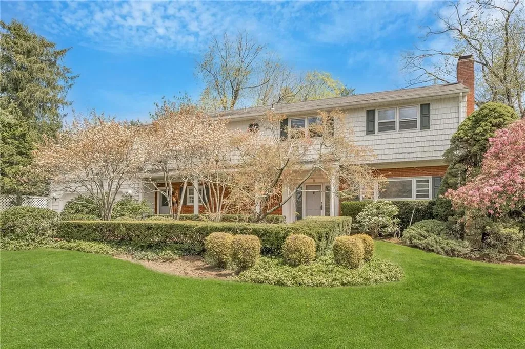2 Dorchester Drive Rye Brook NY 10573