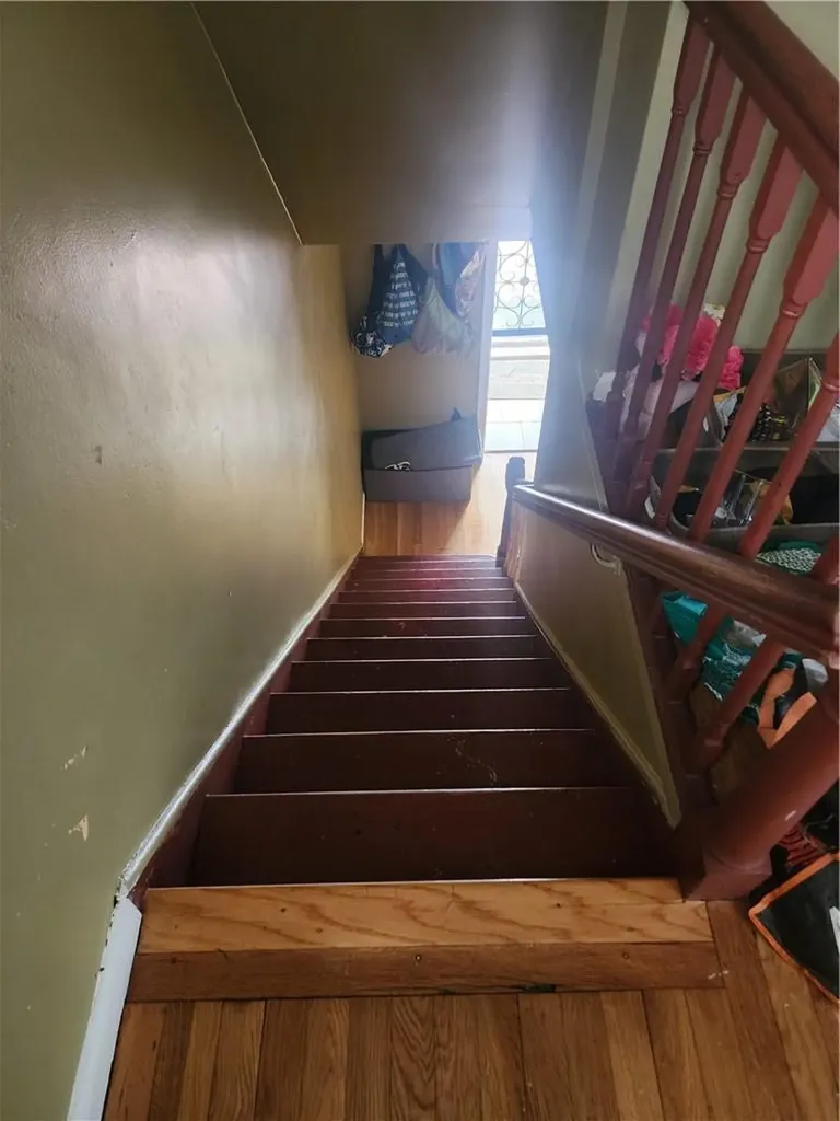 4040 Pratt Avenue Bronx NY 10466