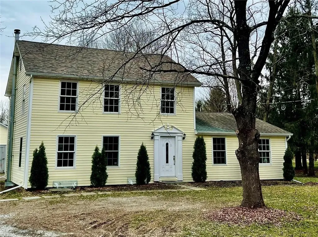 5105 Route 82 Salt Point NY 12578