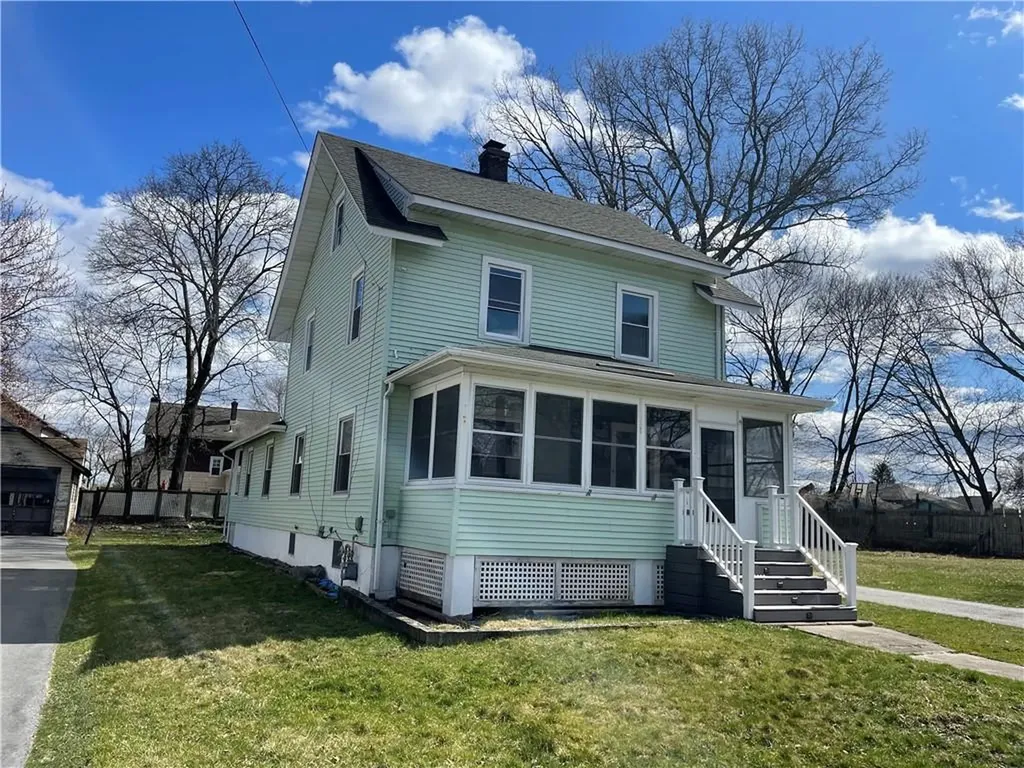 8 Gardner Avenue Middletown NY 10940
