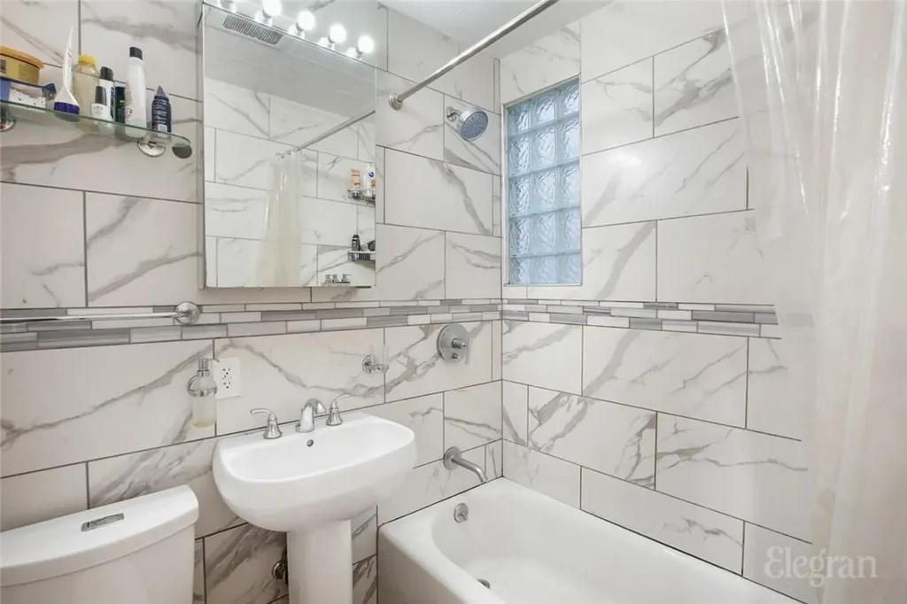 21-17 Rene Court Ridgewood NY 11385