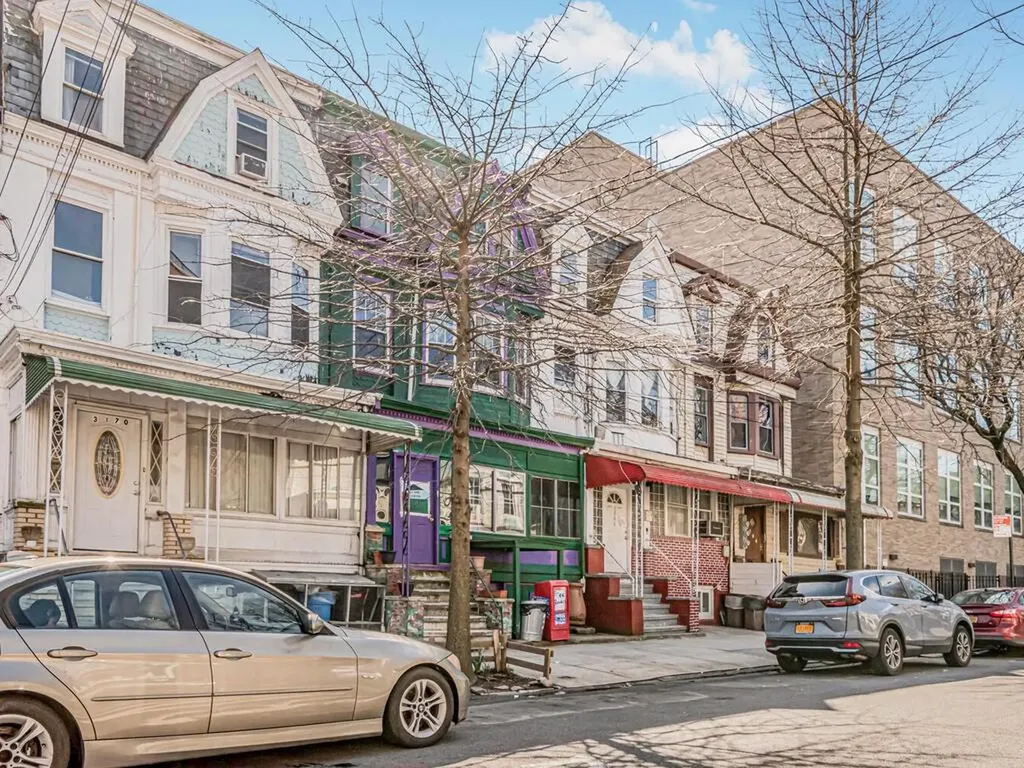 3270 Hull Avenue Bronx NY 10467