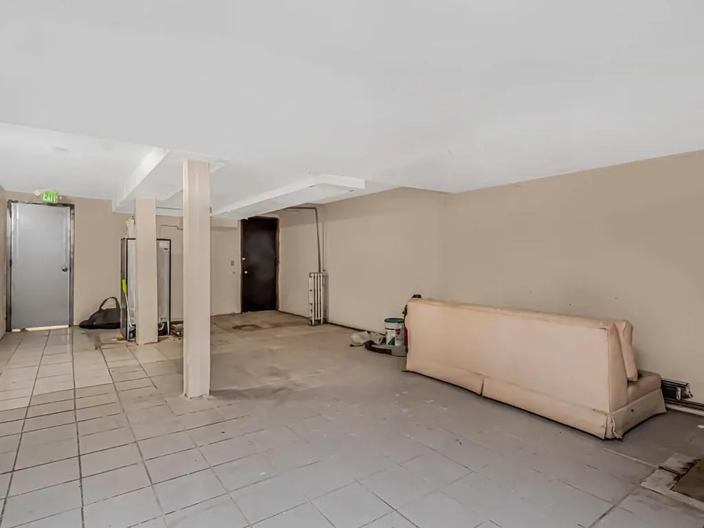 3270 Hull Avenue Bronx NY 10467