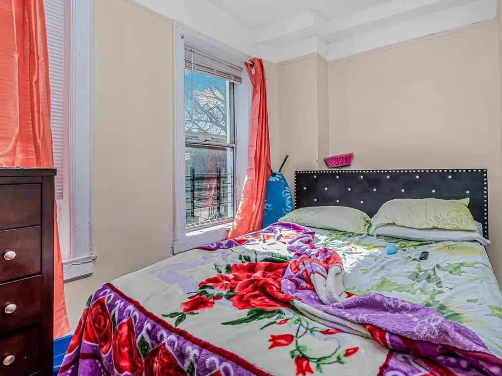 3270 Hull Avenue Bronx NY 10467