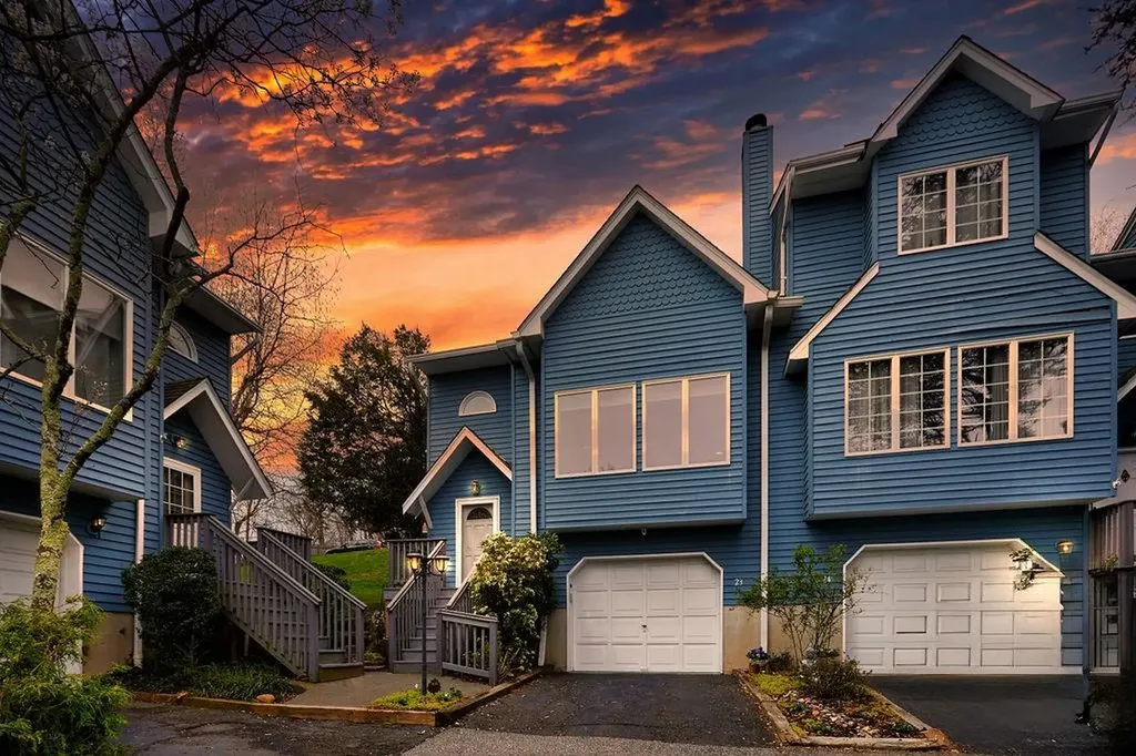 23 Village Gate Way Nyack NY 10960
