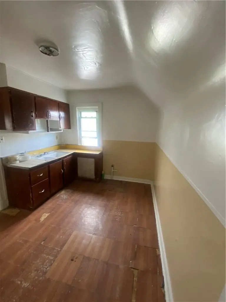 23 S 13th Avenue Mount Vernon NY 10550