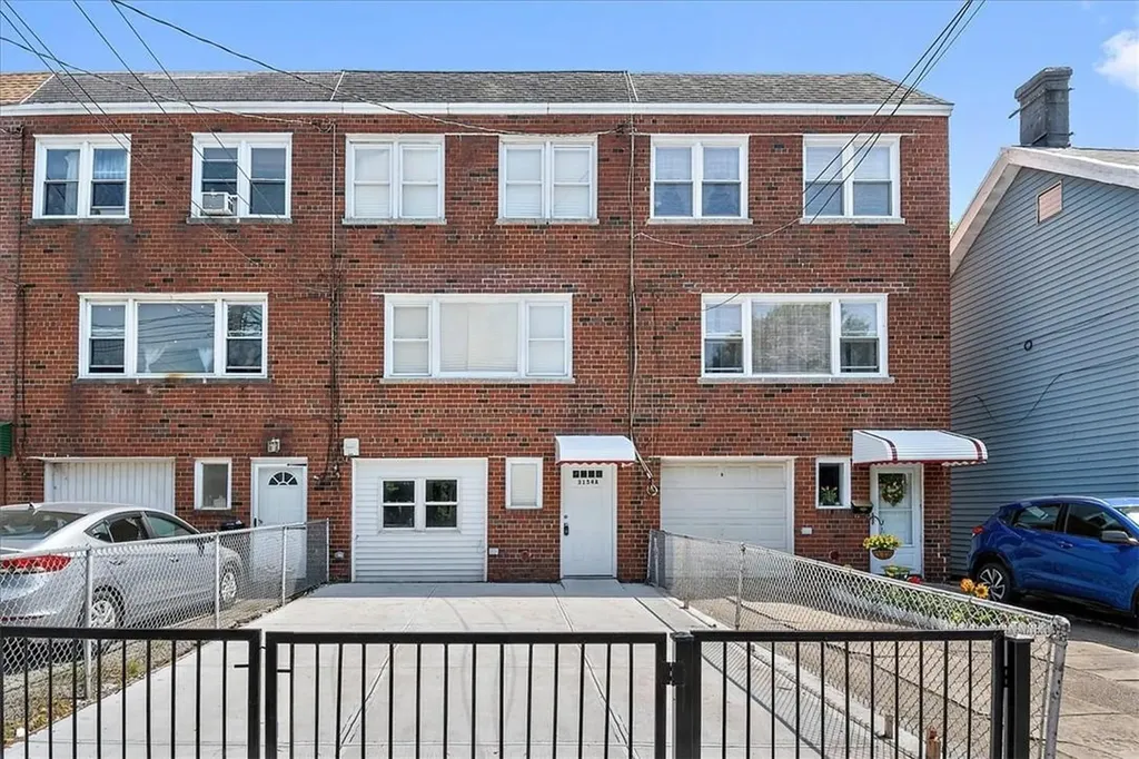 3154a Miles Avenue Bronx NY 10465