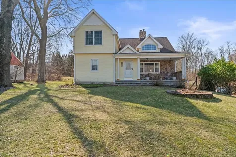 22 Garella Road Bethel CT 06801
