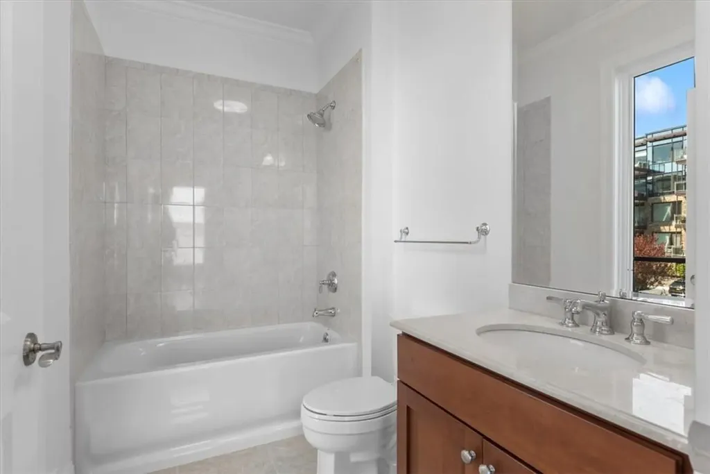 16 Rivers Edge Drive Tarrytown NY 10591