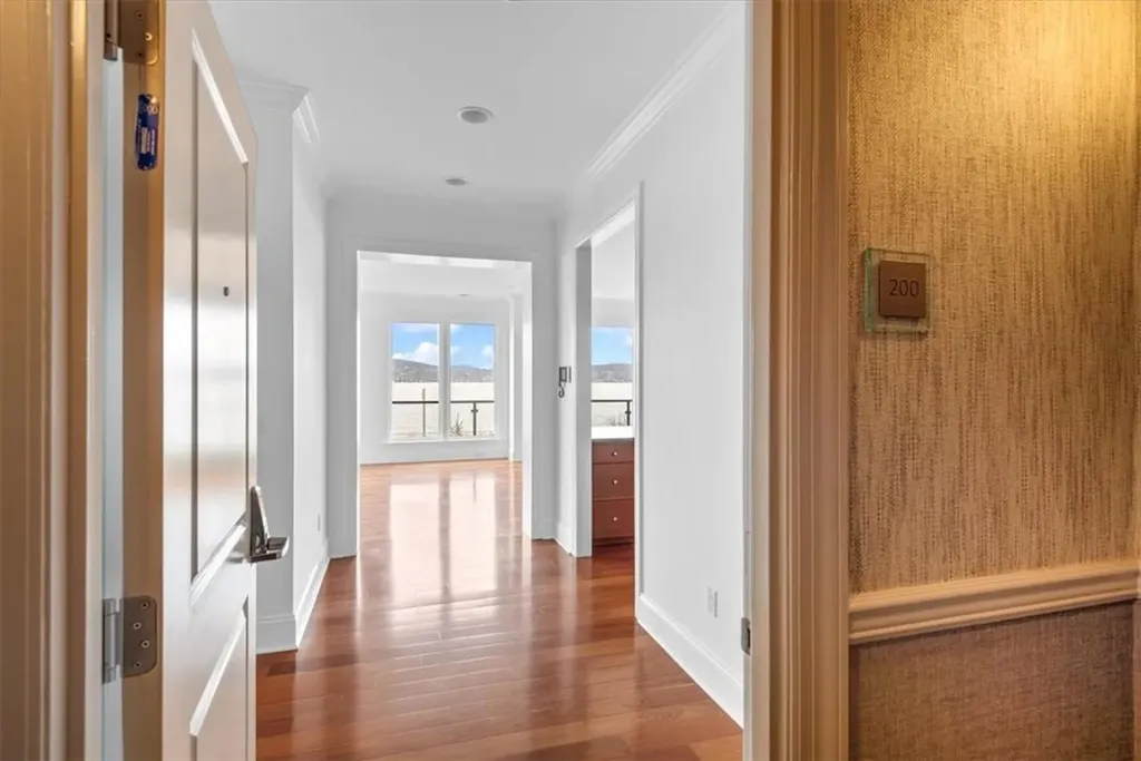 16 Rivers Edge Drive Tarrytown NY 10591