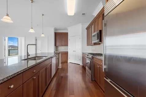 16 Rivers Edge Drive Tarrytown NY 10591