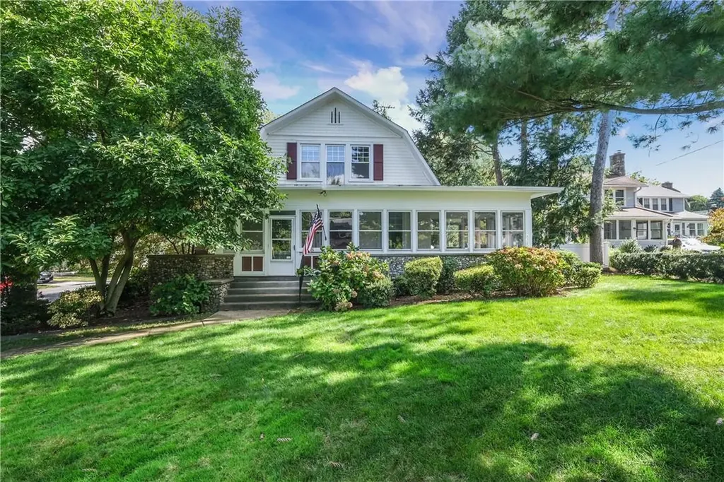 835 Grove Street Mamaroneck NY 10543