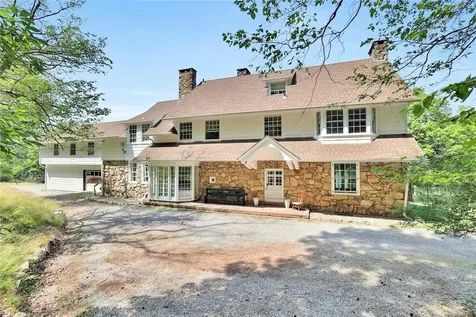 23 Maple Road Cornwall On Hudson NY 12520