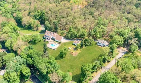 23 Maple Road Cornwall On Hudson NY 12520