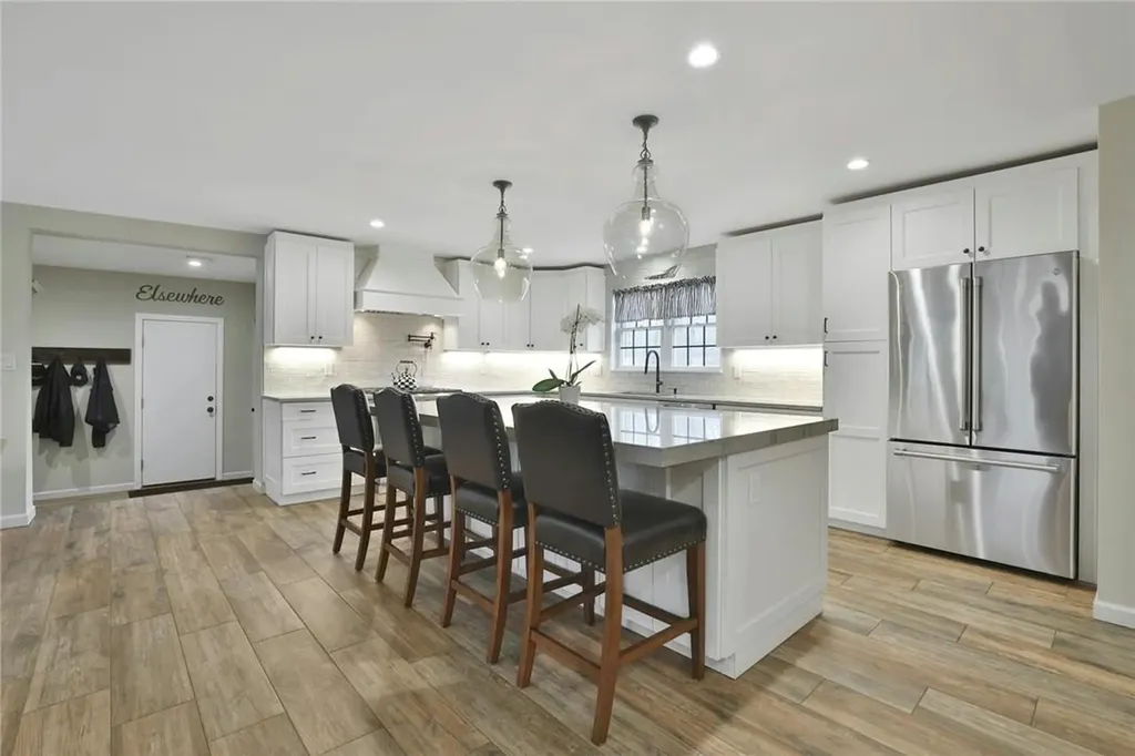 10 Howard Avenue Valhalla NY 10595
