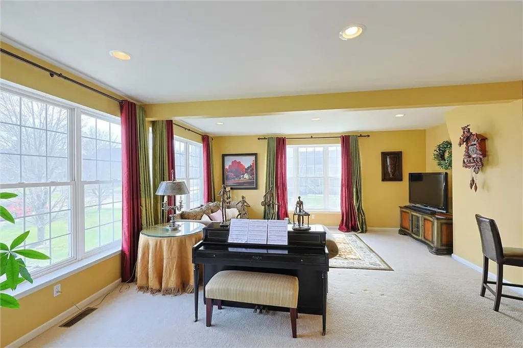 1 Blackmoor Circle Highland Mills NY 10930