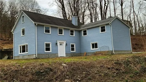 2 E Hook Cross Road Hopewell Junction NY 12533