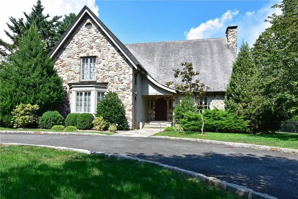 2 Park Road Irvington NY 10533
